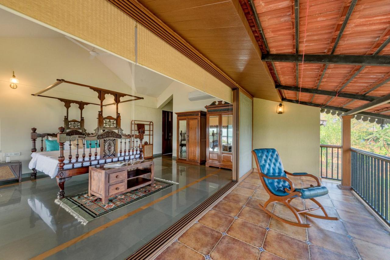 Saffronstays Anantham, Kamshet - Pet-Friendly Lakefront Villa With A Huge Verandah Nethersole Dam Bagian luar foto