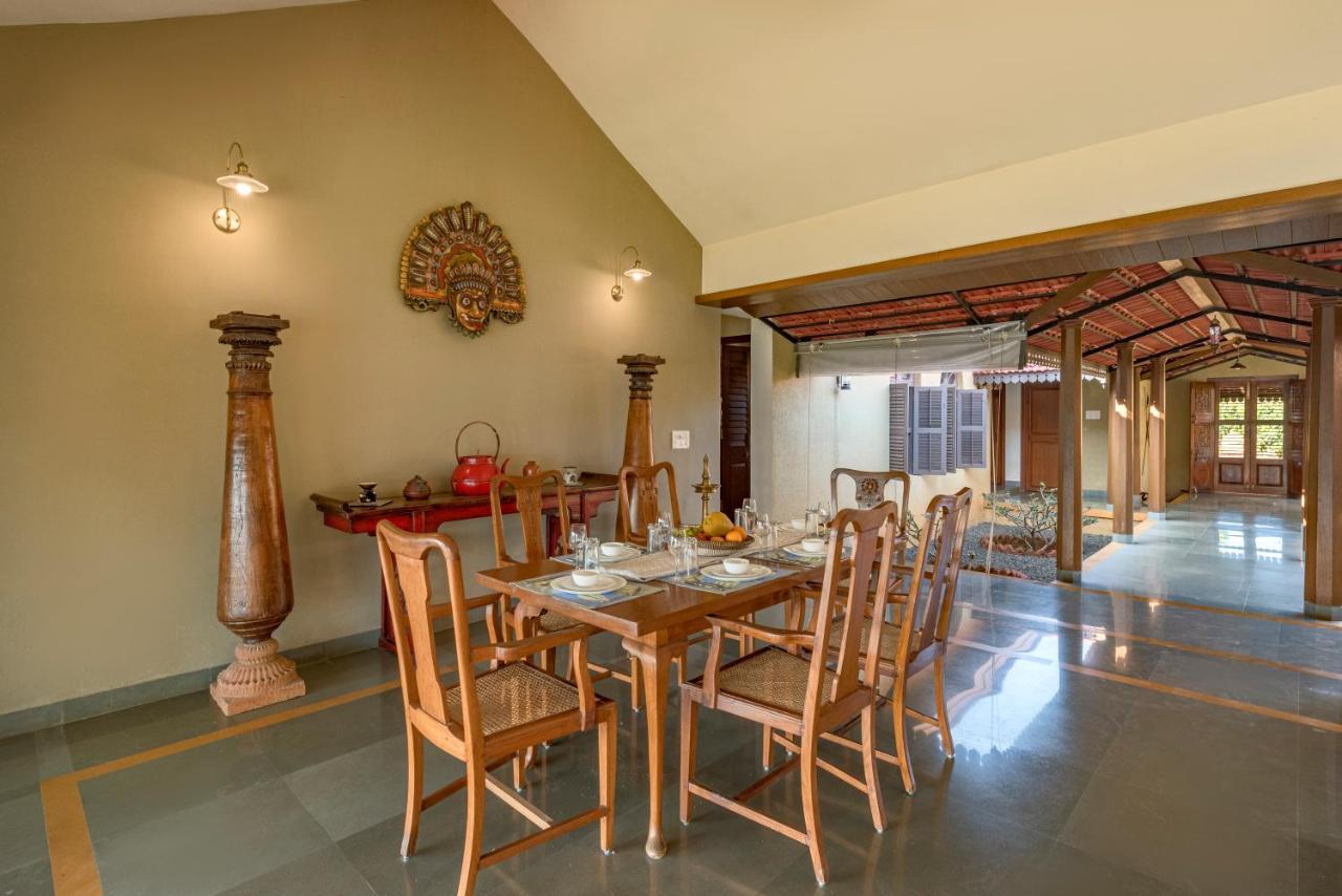 Saffronstays Anantham, Kamshet - Pet-Friendly Lakefront Villa With A Huge Verandah Nethersole Dam Bagian luar foto