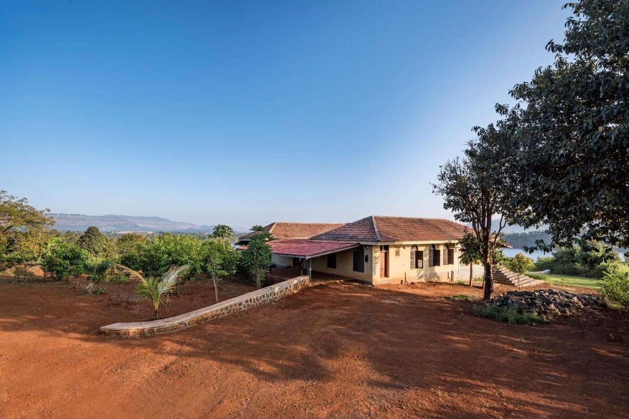 Saffronstays Anantham, Kamshet - Pet-Friendly Lakefront Villa With A Huge Verandah Nethersole Dam Bagian luar foto